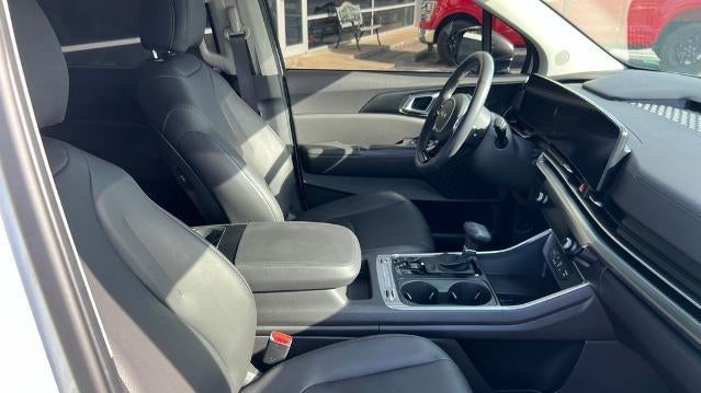 2025 Kia Carnival SX