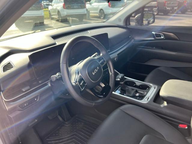2025 Kia Carnival - $42,252