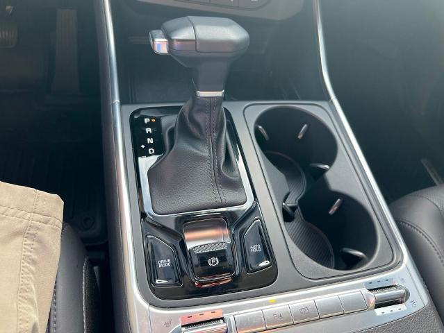 2025 Kia Carnival - $42,252