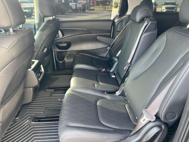2025 Kia Carnival - $42,252