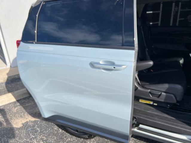 2025 Kia Carnival - $42,252