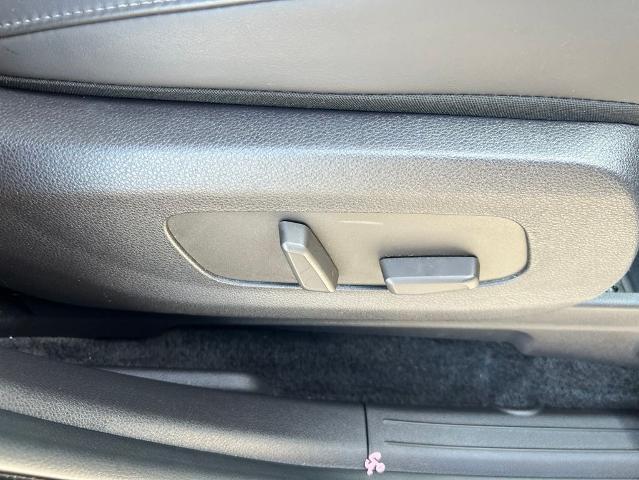 2025 Kia Carnival - $42,252