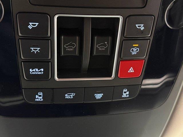 2025 Kia Carnival - $40,246