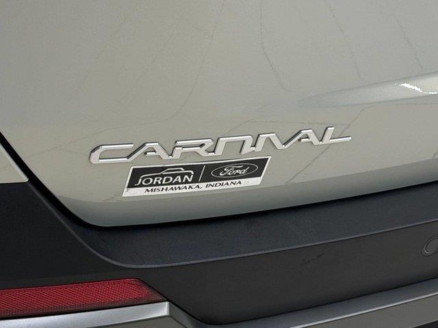 2025 Kia Carnival - $40,246
