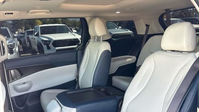 2025 Kia Carnival SX Prestige