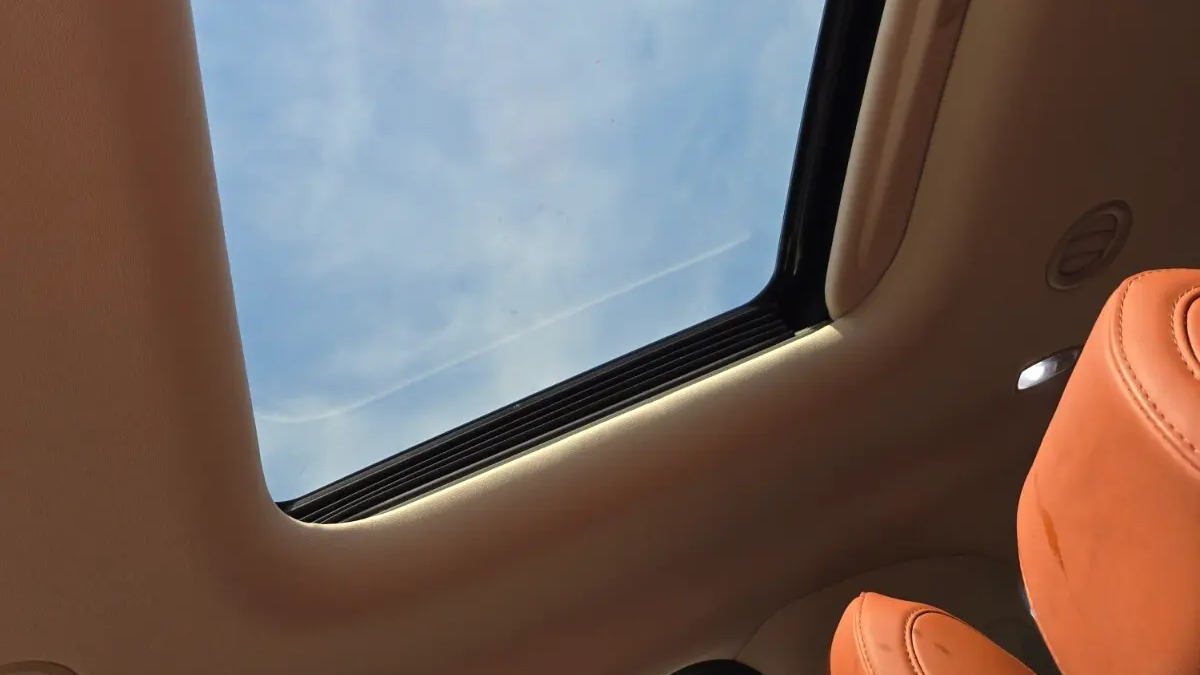 2025 Kia Carnival SX