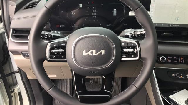 2026 Kia Carnival SX