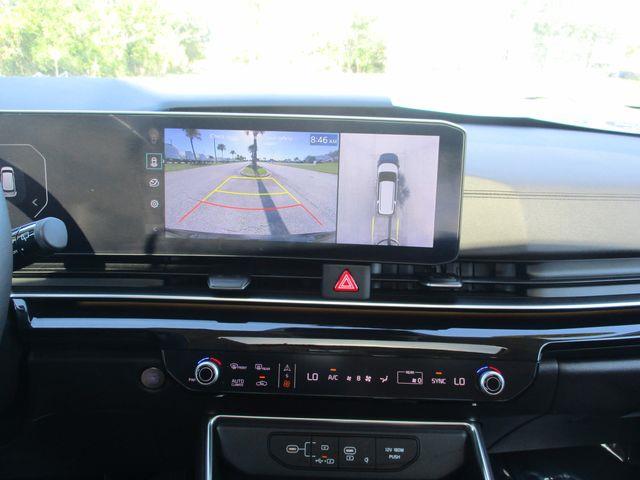 2025 Kia Carnival - $44,995