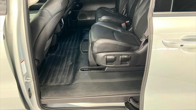 2025 Kia Carnival SX Prestige