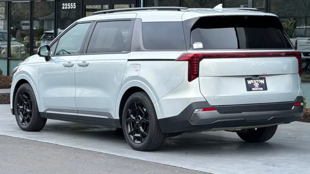 2025 Kia Carnival SX Prestige