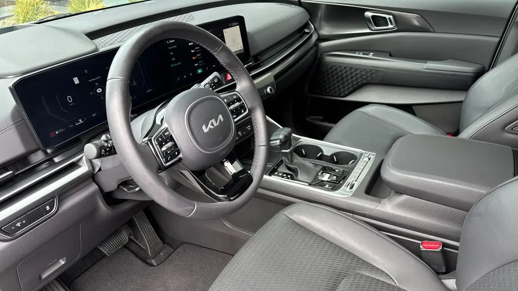 2025 Kia Carnival SX Prestige