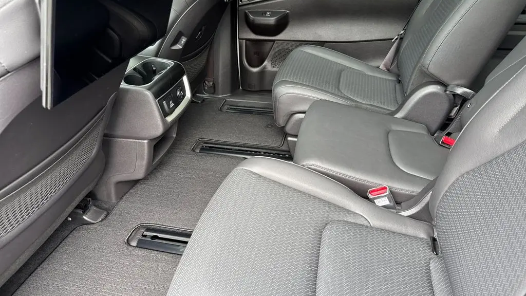 2025 Kia Carnival SX Prestige
