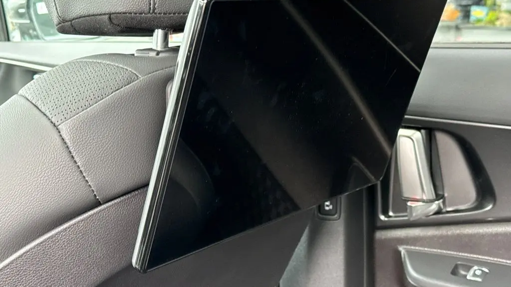 2025 Kia Carnival SX Prestige