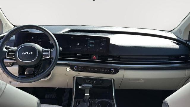 2025 Kia Carnival SX