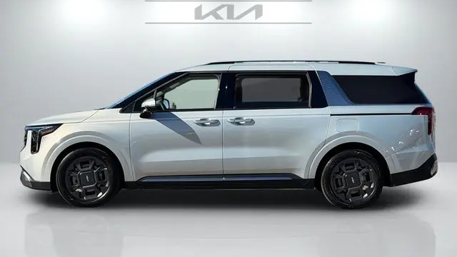 2025 Kia Carnival SX