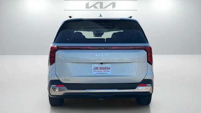 2025 Kia Carnival SX