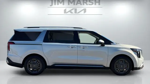 2025 Kia Carnival SX
