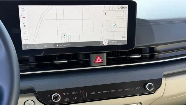 2025 Kia Carnival SX