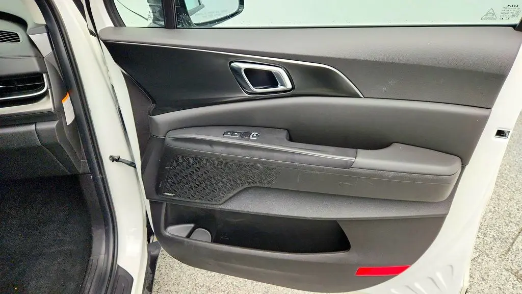 2026 Kia Carnival - $40,995