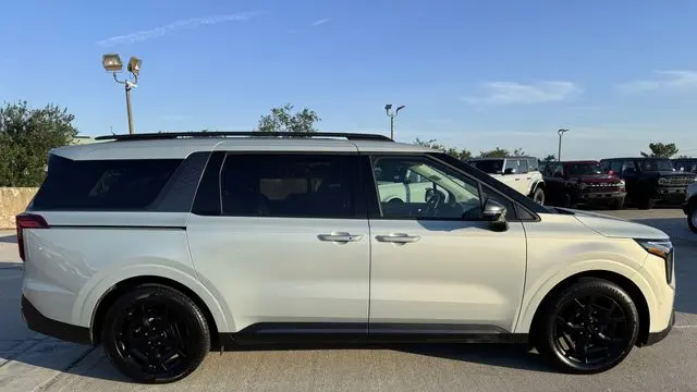 2025 Kia Carnival Hybrid SX Prestige