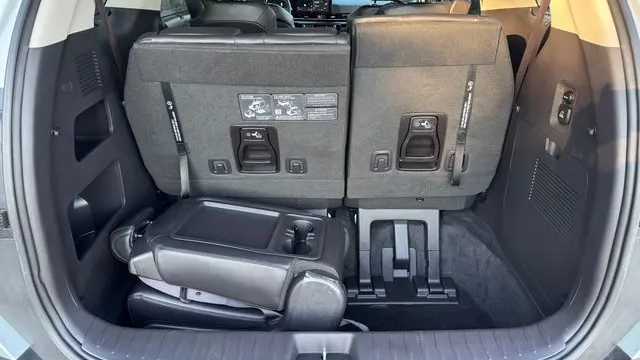 2025 Kia Carnival Hybrid SX Prestige