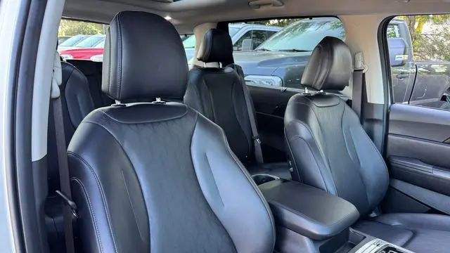 2025 Kia Carnival Hybrid SX Prestige