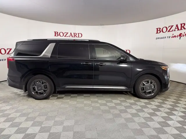 2026 Kia Carnival - $40,000