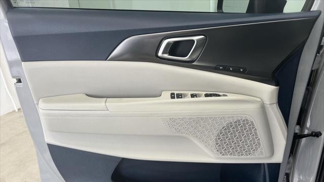 2025 Kia Carnival Hybrid SX