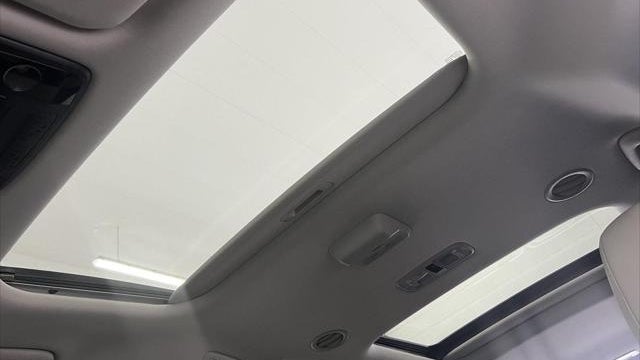 2025 Kia Carnival Hybrid SX