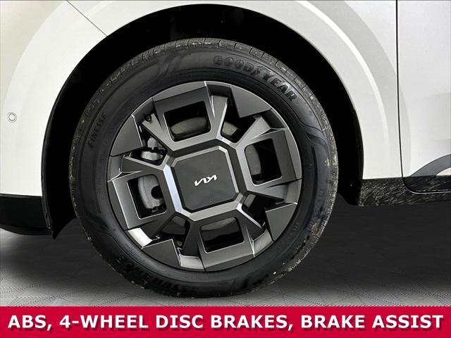 2026 Kia Carnival - $43,037