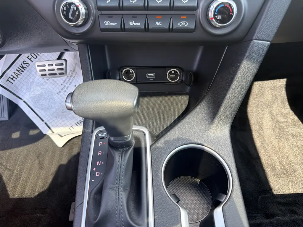 2022 Kia Sportage - $18,995