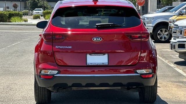 2022 Kia Sportage LX