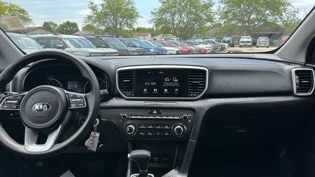 2022 Kia Sportage LX