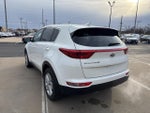 2017 Sportage Thumbnail 3