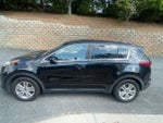 2017 Sportage Thumbnail 9