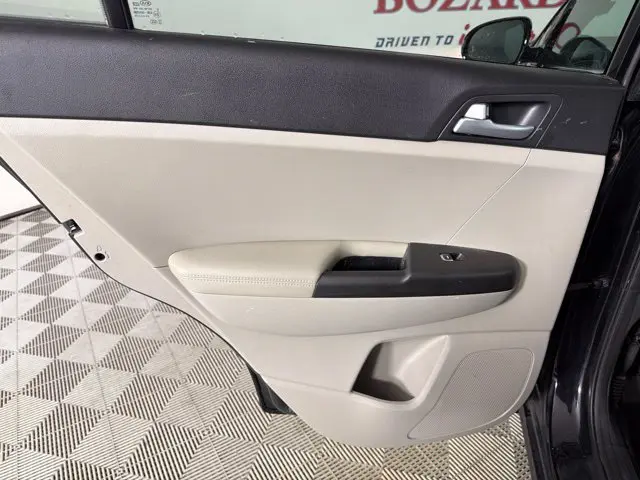 2020 Kia Sportage - $11,500