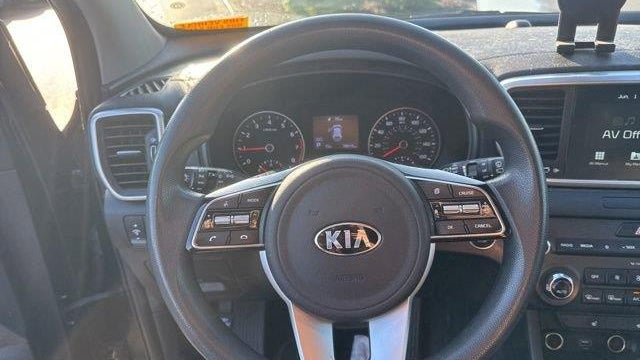 2022 Kia Sportage LX