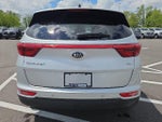 2017 Sportage Thumbnail 9