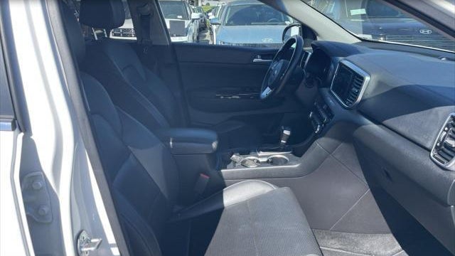 2020 Kia Sportage EX