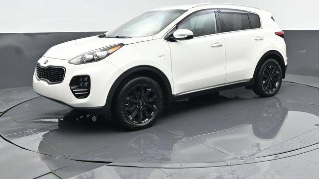 Preowned 2019 Kia Sportage EX for Sale