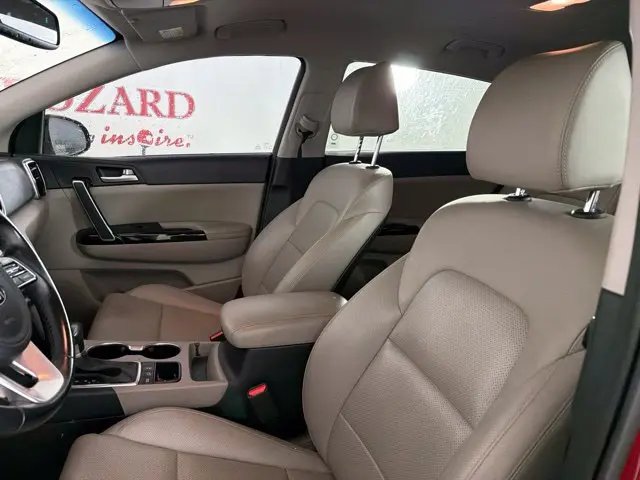 2020 Kia Sportage - $14,000