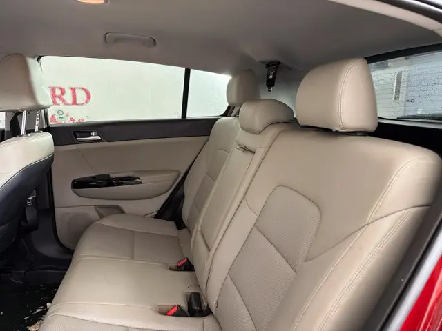 2020 Kia Sportage - $14,000