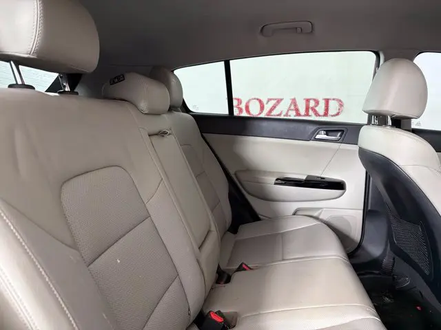 2020 Kia Sportage - $14,000