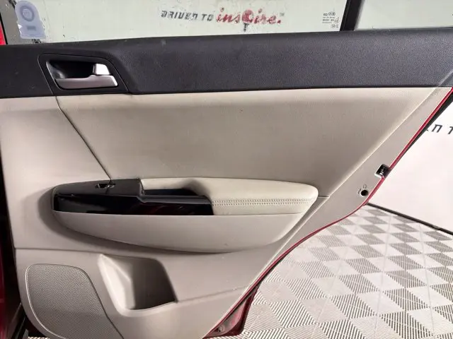 2020 Kia Sportage - $14,000