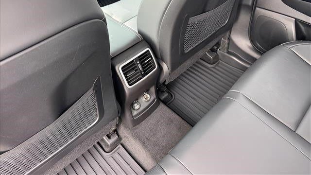 2022 Kia Sportage EX