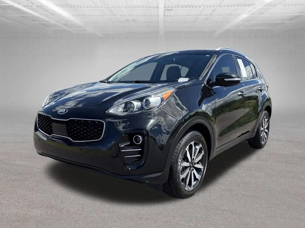 2017 Kia Sportage - $13,981