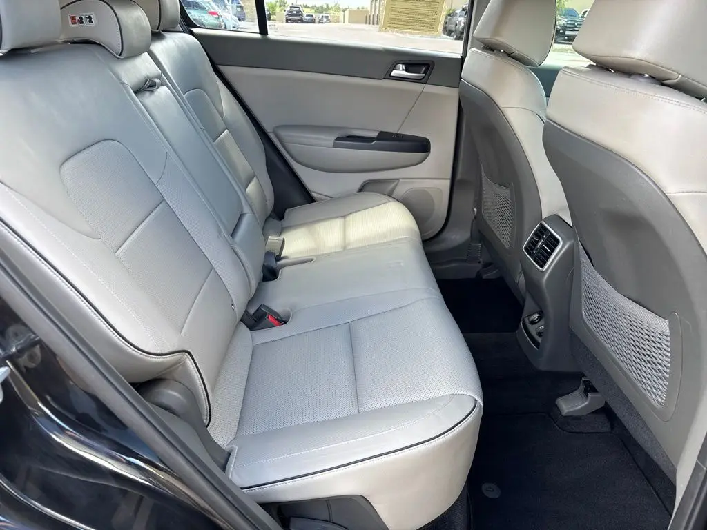 2017 Kia Sportage - $13,981