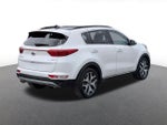 2018 Sportage Thumbnail 3