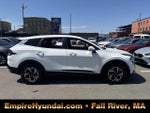 2023 Sportage Thumbnail 3