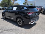 2023 Sportage Thumbnail 3